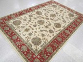 HAND KNOTTED ORIENTAL RUG, IND