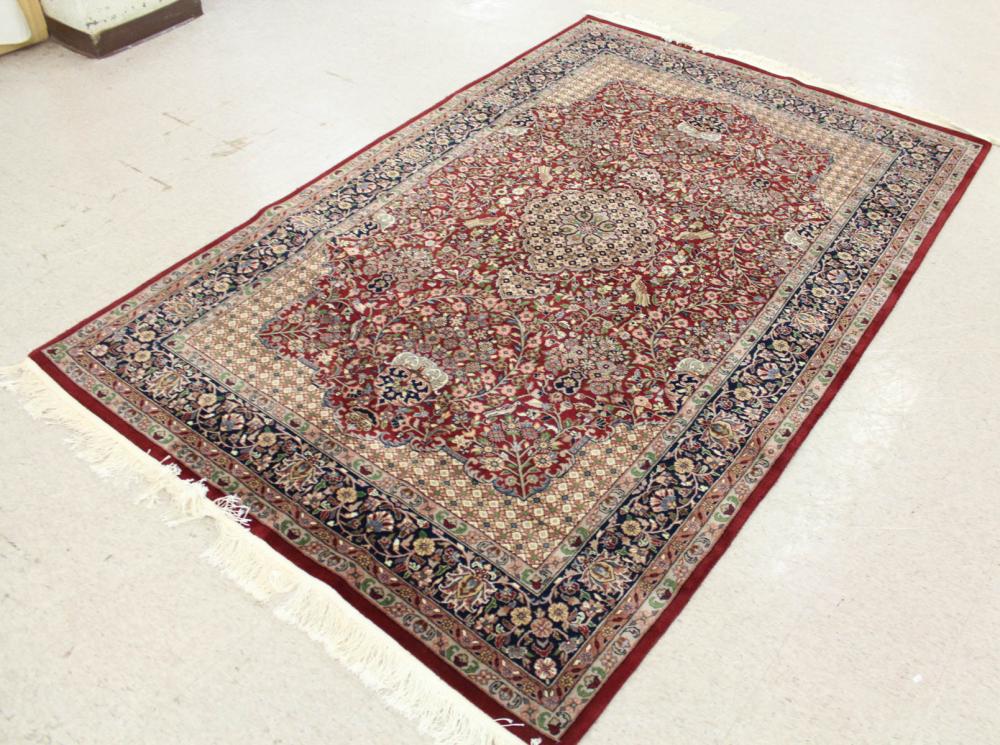HAND KNOTTED ORIENTAL RUGHAND