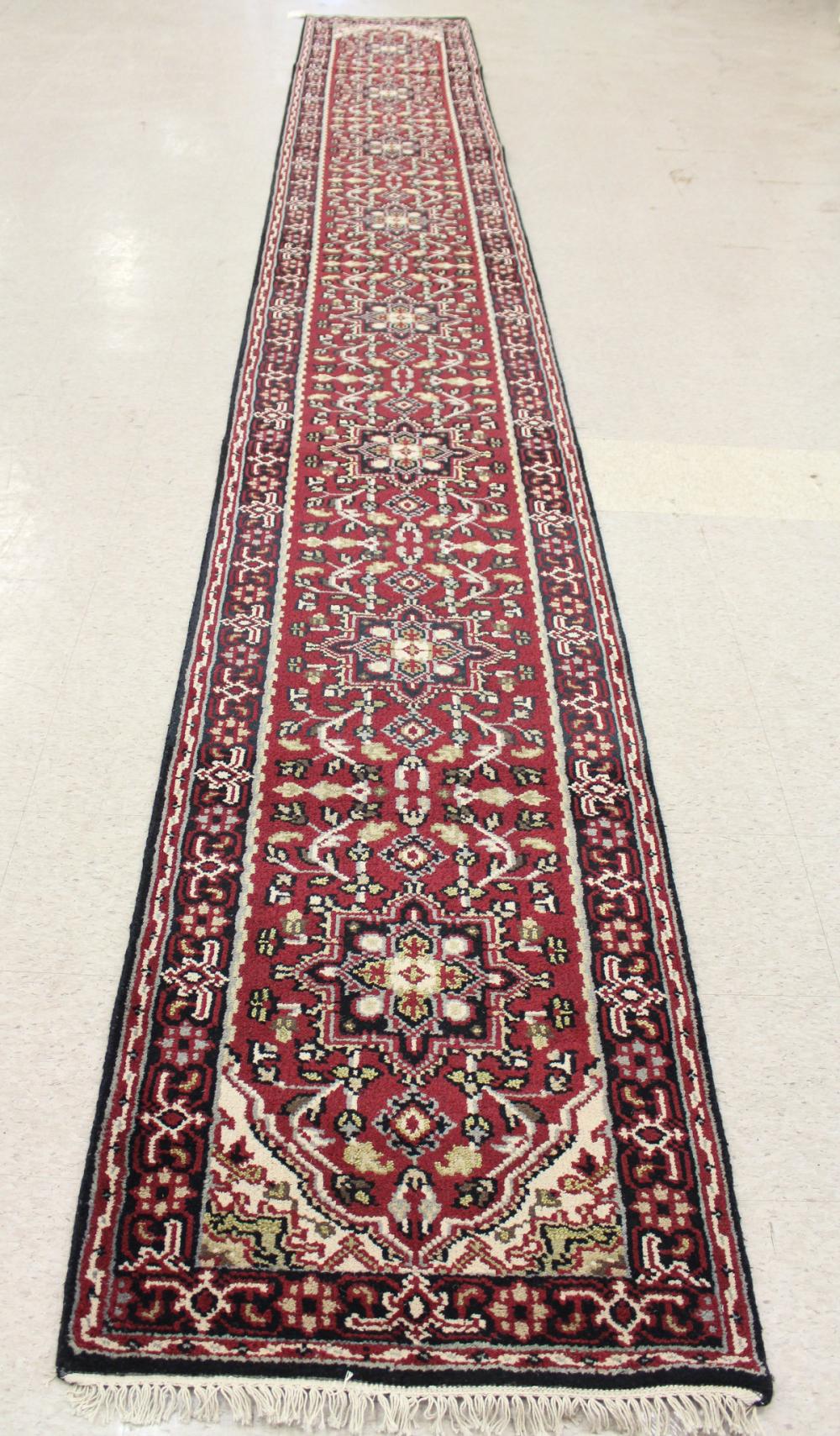 HAND KNOTTED ORIENTAL RUNNERHAND