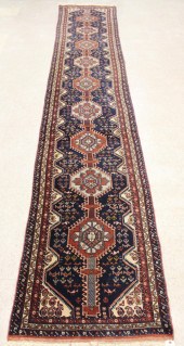 HAND KNOTTED ORIENTAL RUNNERHA