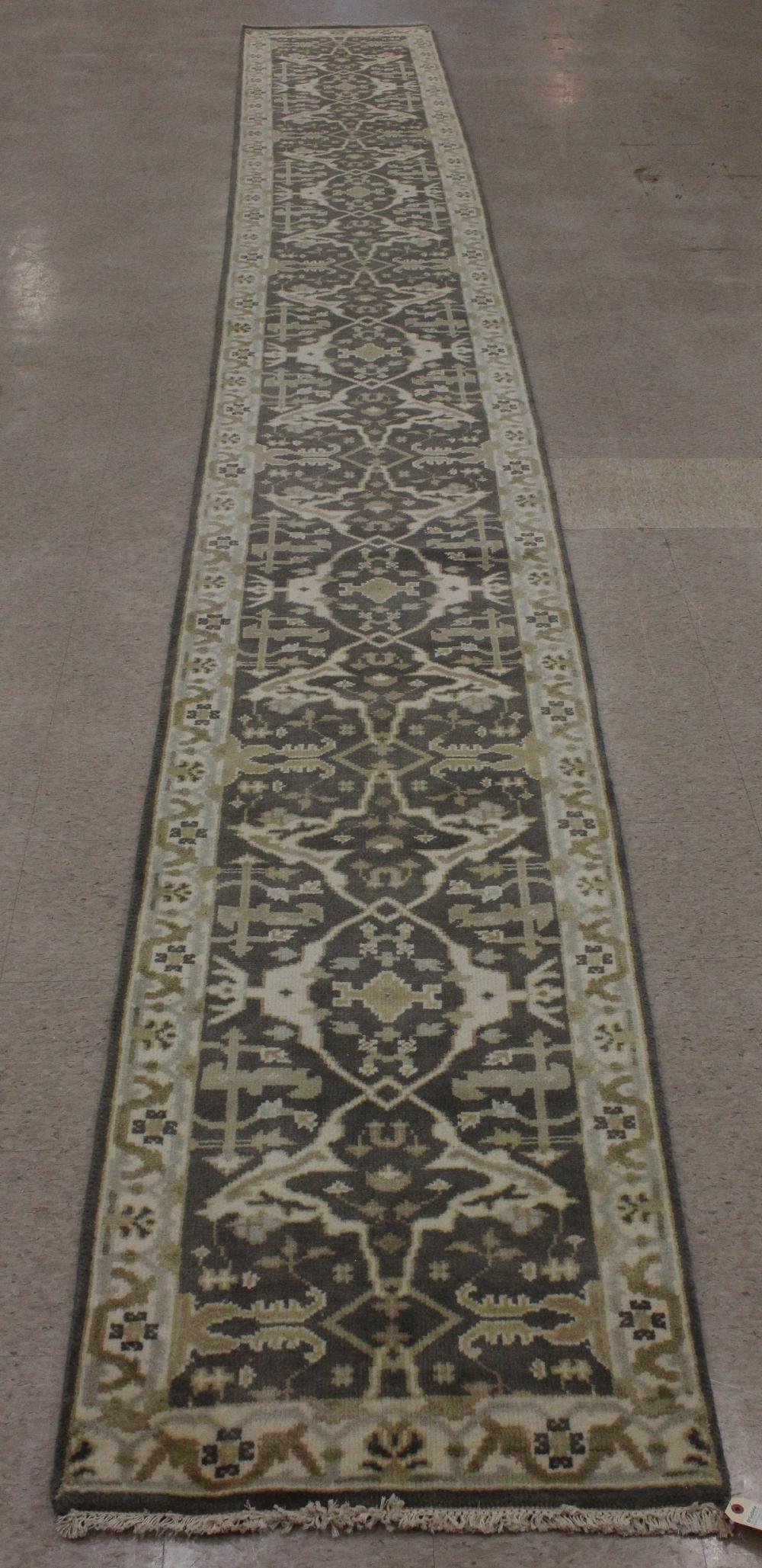 HAND KNOTTED ORIENTAL RUNNERHAND