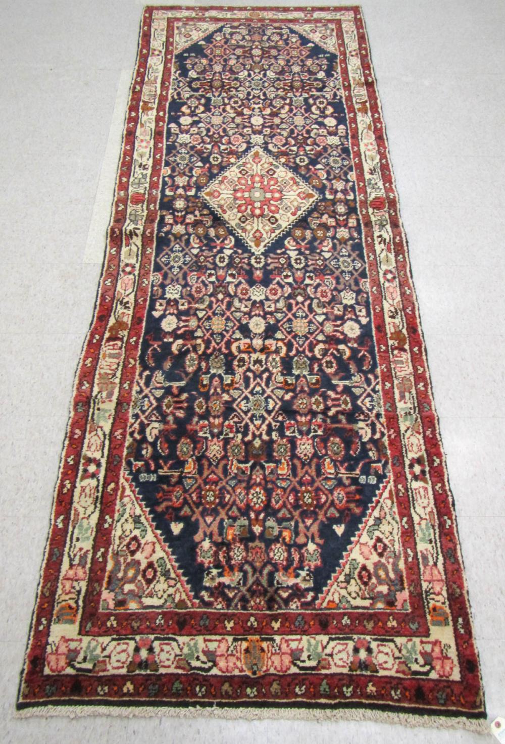 HAND KNOTTED PERSIAN AREA RUG,