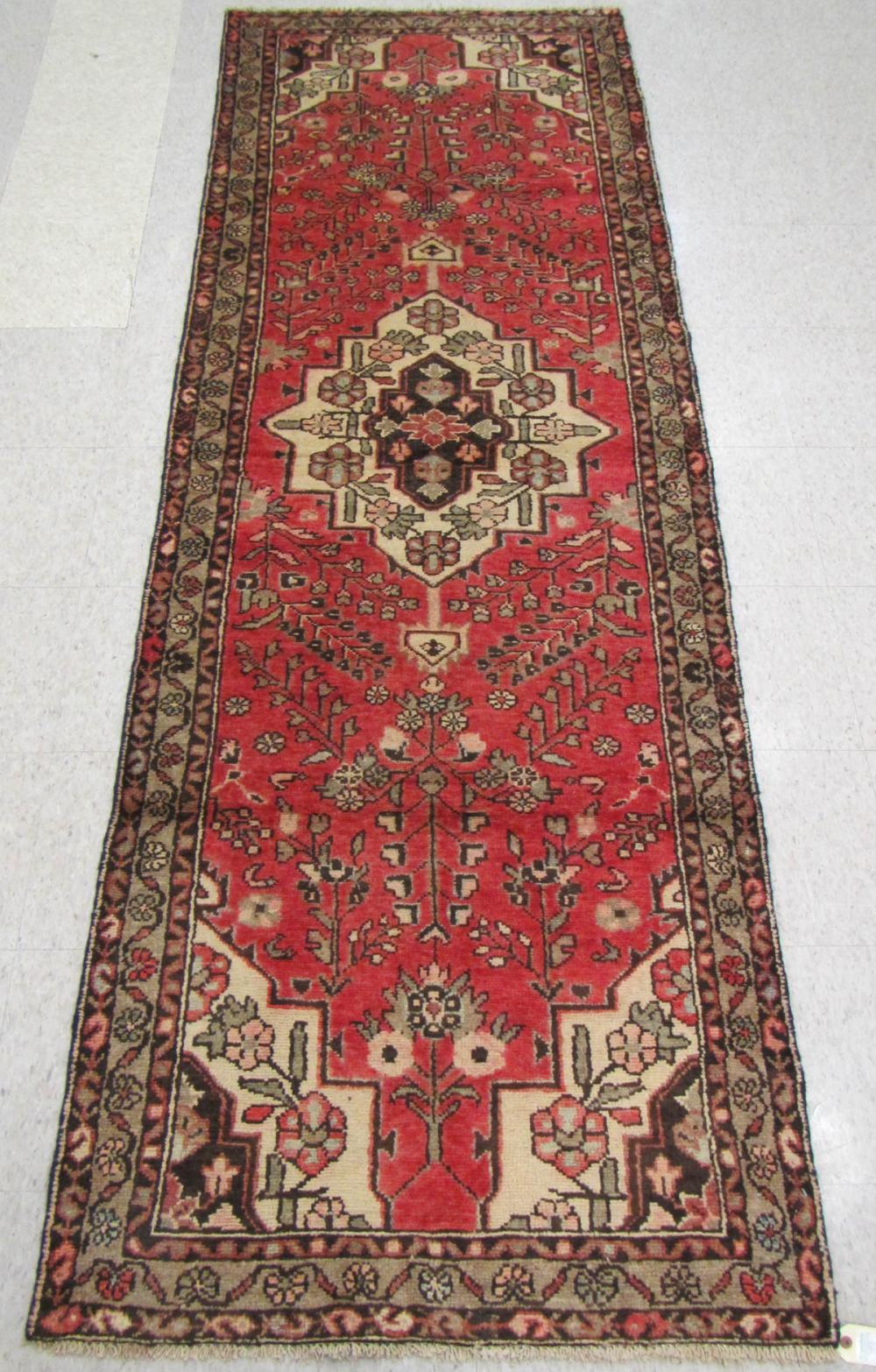 HAND KNOTTED PERSIAN AREA RUG,