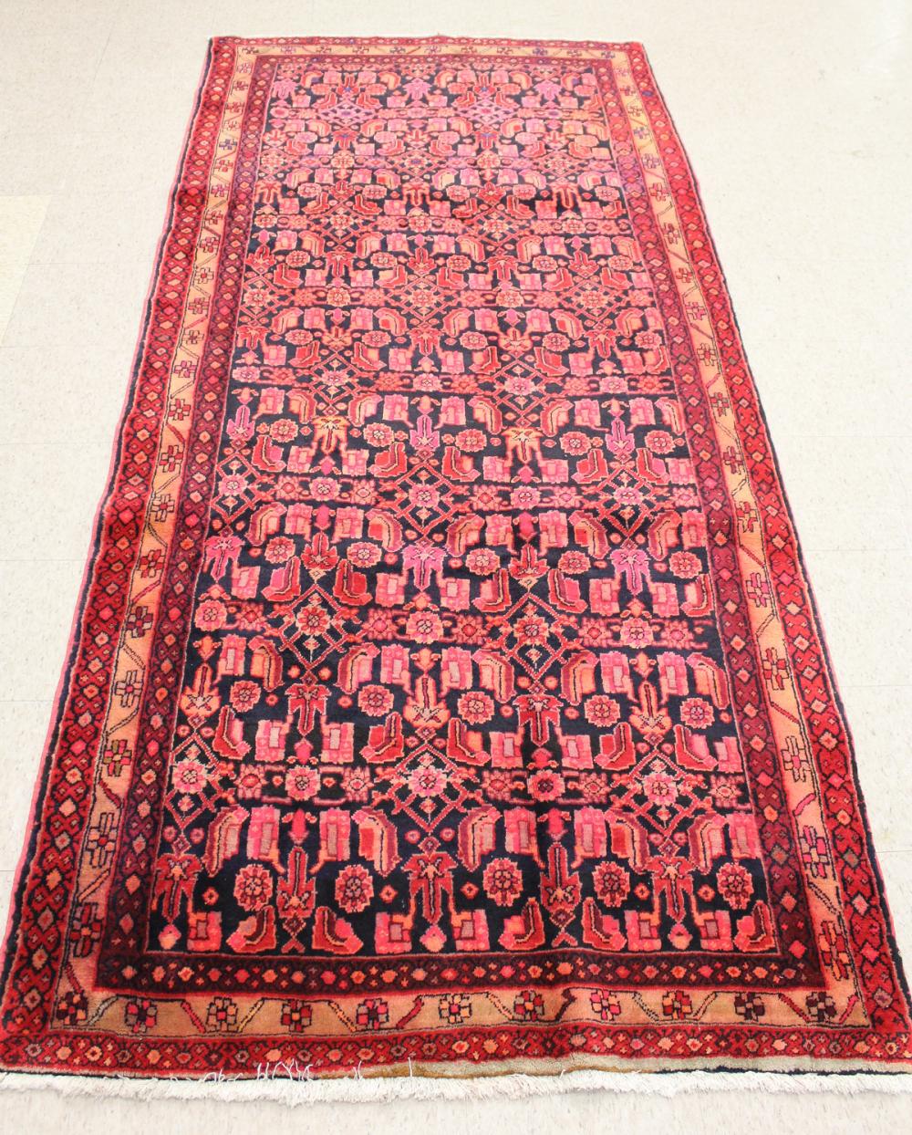 HAND KNOTTED PERSIAN AREA RUG,
