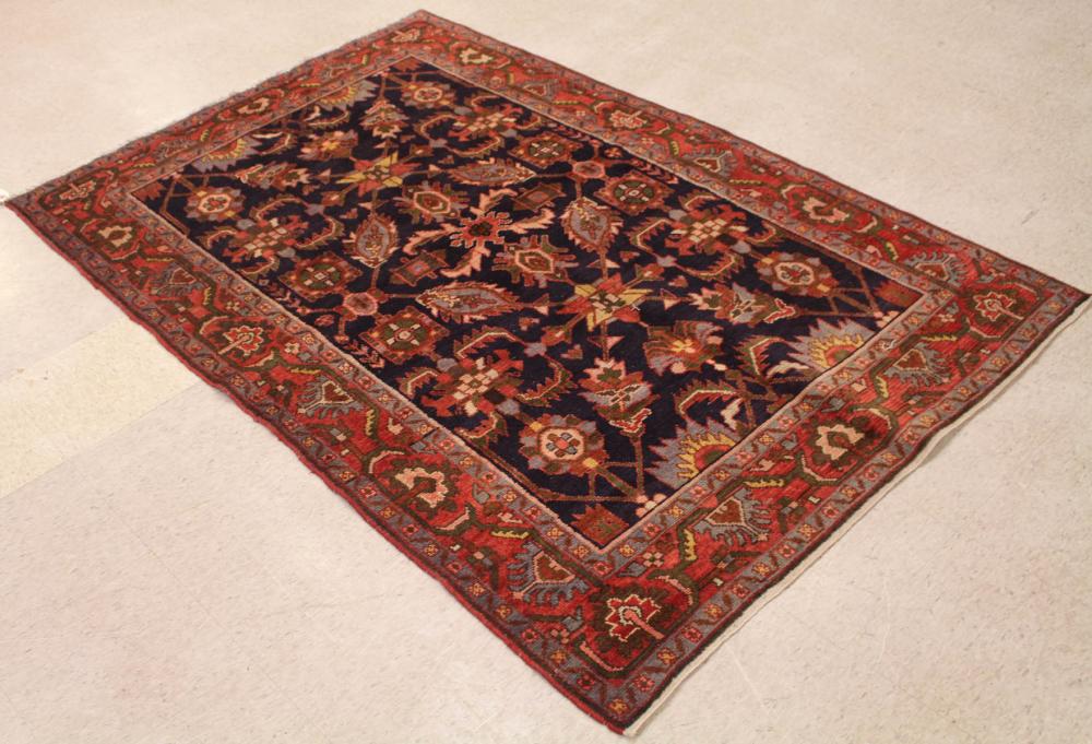 HAND KNOTTED PERSIAN AREA RUGHAND