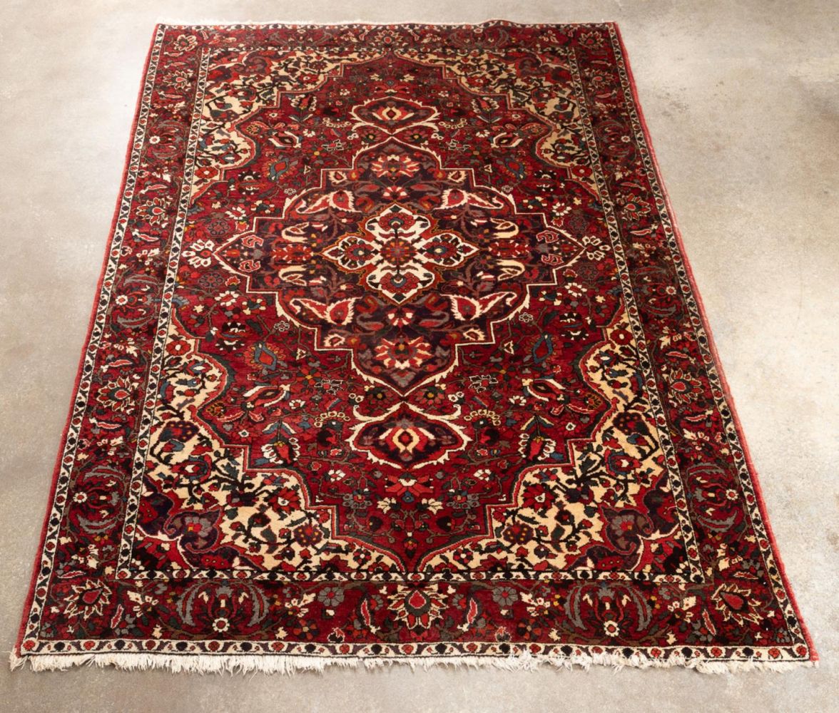HAND KNOTTED PERSIAN BAKHTIARI,