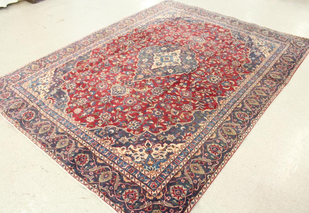 HAND KNOTTED PERSIAN CARPETHAND
