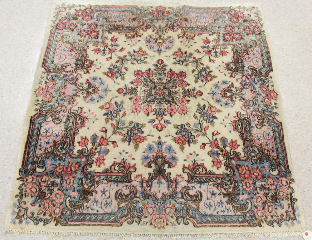 HAND KNOTTED PERSIAN KERMAN AREA