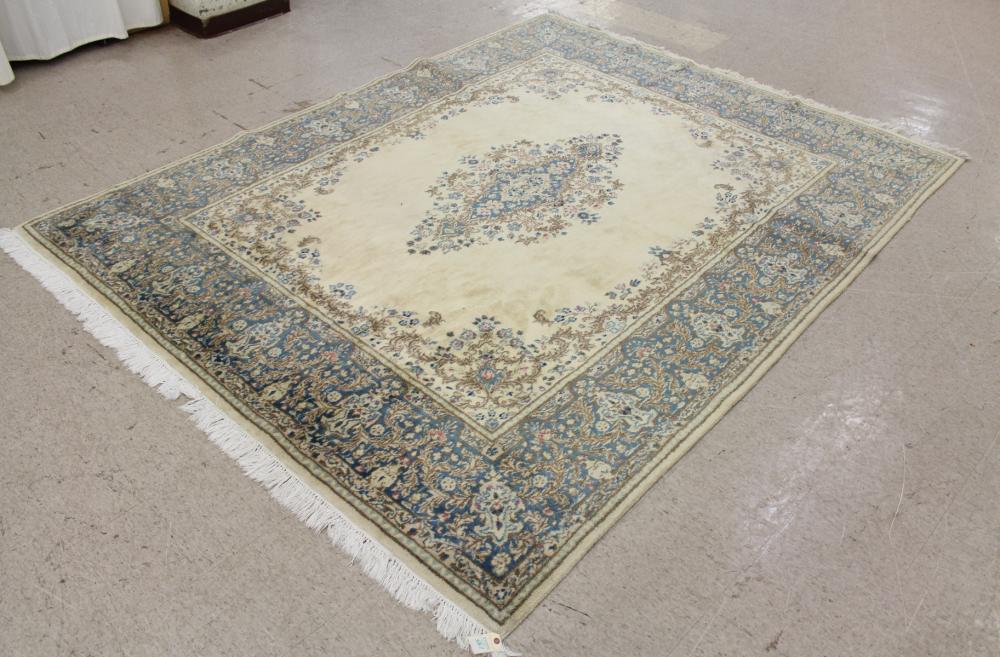 HAND KNOTTED PERSIAN KERMAN