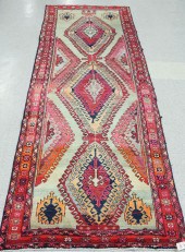 HAND KNOTTED PERSIAN TRIBAL RU