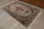 HAND KNOTTED SILK-LIKE ORIENTA