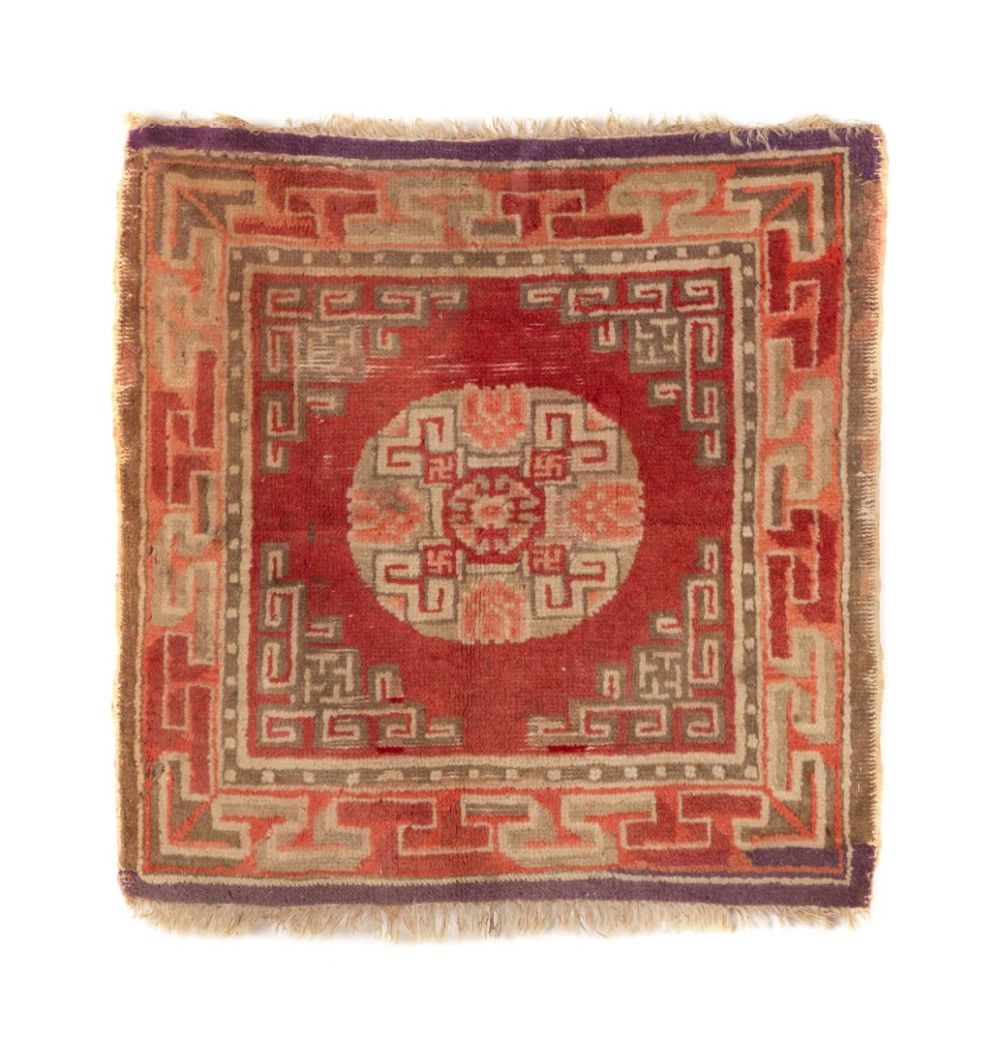 HAND KNOTTED WOOL KHOTAN SITTING