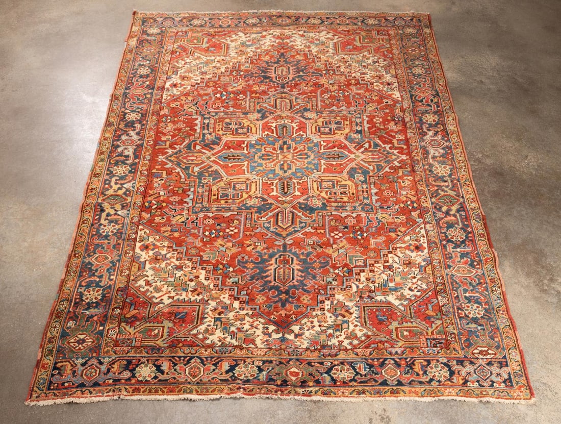 HAND KNOTTED WOOL PERSIAN HERIZ RUG