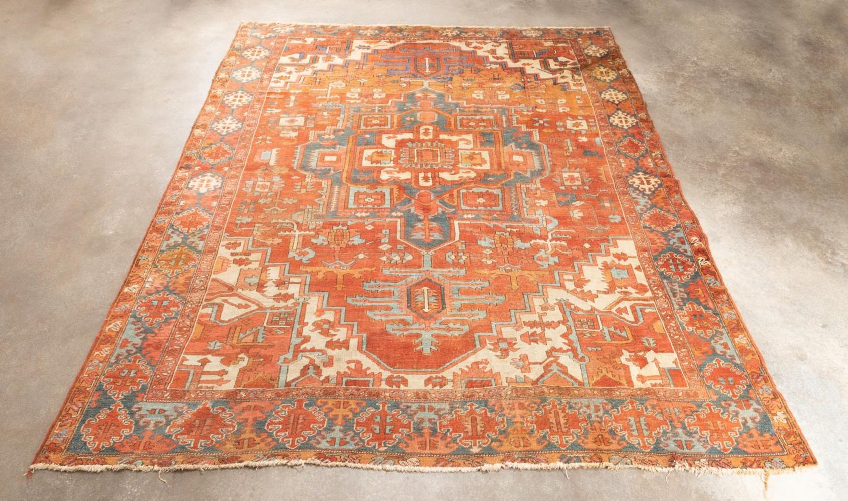 HAND KNOTTED WOOL PERSIAN HERIZ, 13