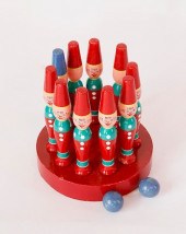 HAND PAINTED AND CARVED KNOCKD