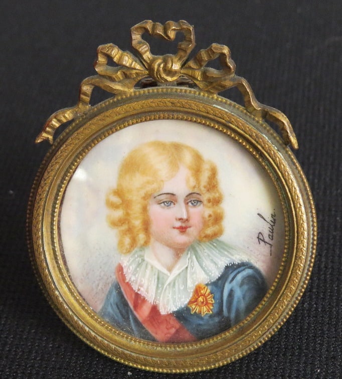 HAND PAINTED MINIATURE PORTRAIT