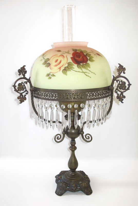 HAND PAINTED SHADE OIL LAMP: Cast
