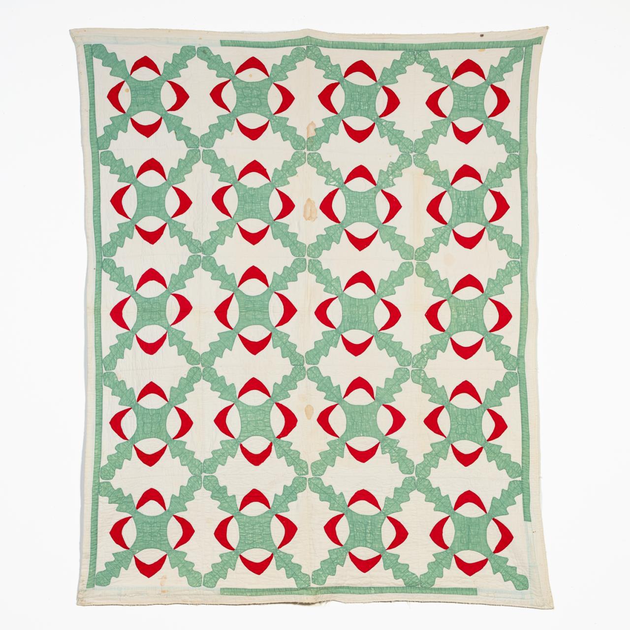HAND QUILTED COTTON OAK LEAF