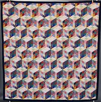 HAND STITCHED AMISH QUILTHand
