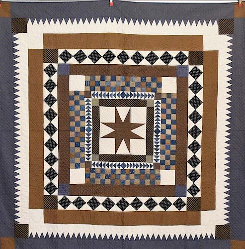 HAND STITCHED AMISH QUILTHand