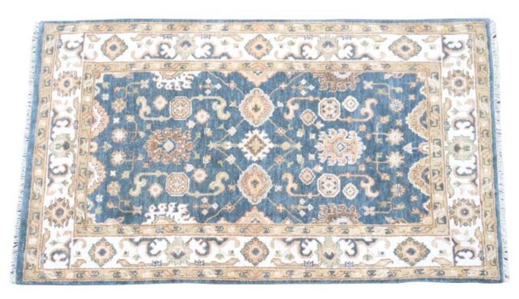 HAND-TIED INDO-OUSHAK RUG, 8'1" X