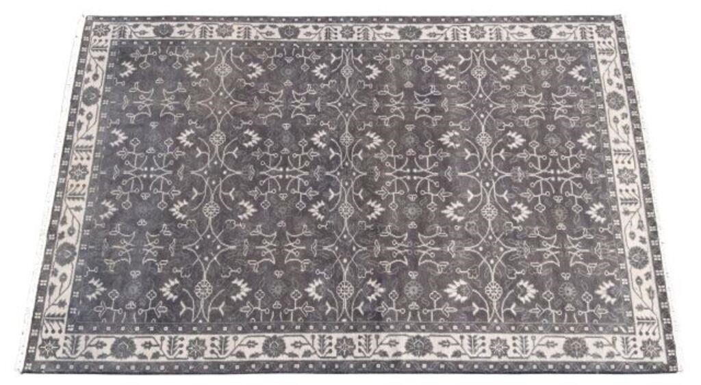 HAND-TIED INDO OUSHAK RUG, 8'2" X
