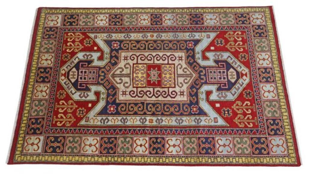 HAND-TIED KAZAK RUG, INDIA, 9'6"