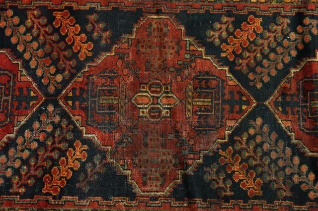 HAND-TIED PERSIAN BAKTIARI