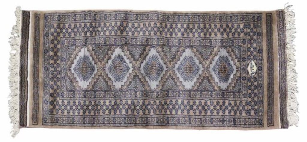 HAND-TIED PERSIAN BOKHARA RUG, 4'7"