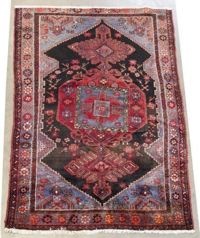 HAND-TIED PERSIAN HAMADAN RUG, 6'8"