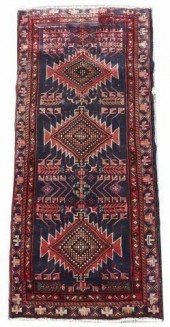 HAND-TIED PERSIAN HAMADAN RUNN