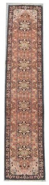 HAND-TIED PERSIAN HERIZ RUNNER