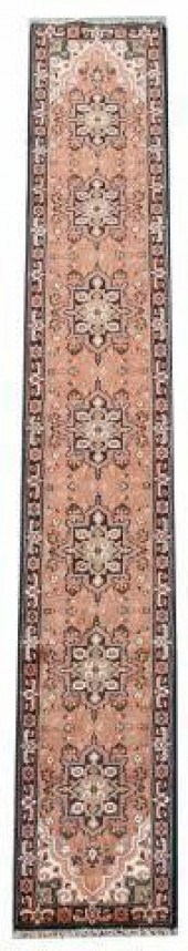 HAND-TIED PERSIAN HERIZ RUNNER