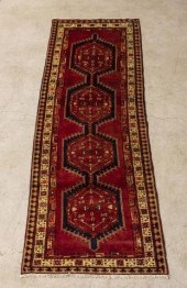 HAND-TIED PERSIAN MESHKIN RUNN