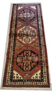 HAND-TIED PERSIAN MESHKIN RUNN