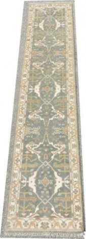 HAND-TIED PERSIAN OUSHAK RUNNE