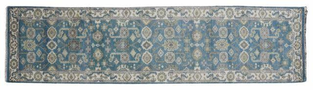 HAND-TIED PERSIAN OUSHAK RUNNER, 9'