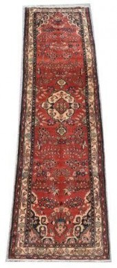 HAND-TIED PERSIAN SAROUK RUNNE