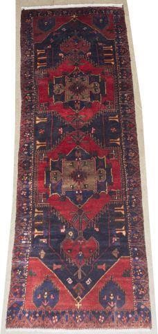 HAND-TIED PERSIAN SERAPI FLOOR