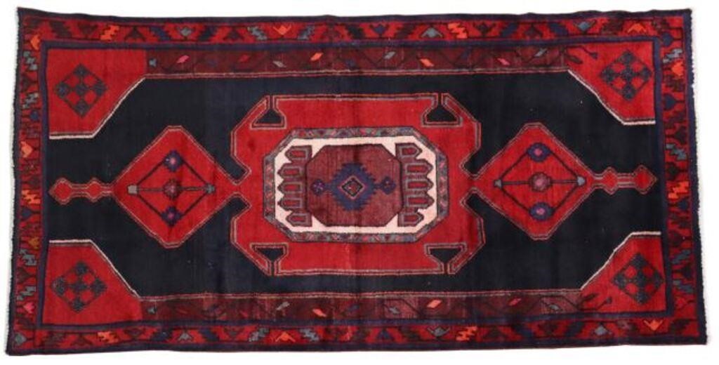 HAND-TIED PERSIAN SERAPI RUG, IRAN,