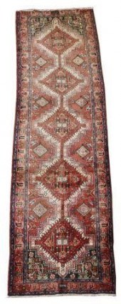 HAND-TIED PERSIAN SERAPI RUNNE