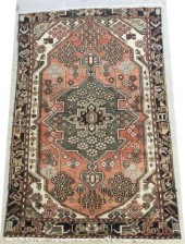 HAND-TIED PERSIAN SERAPI RUNNE