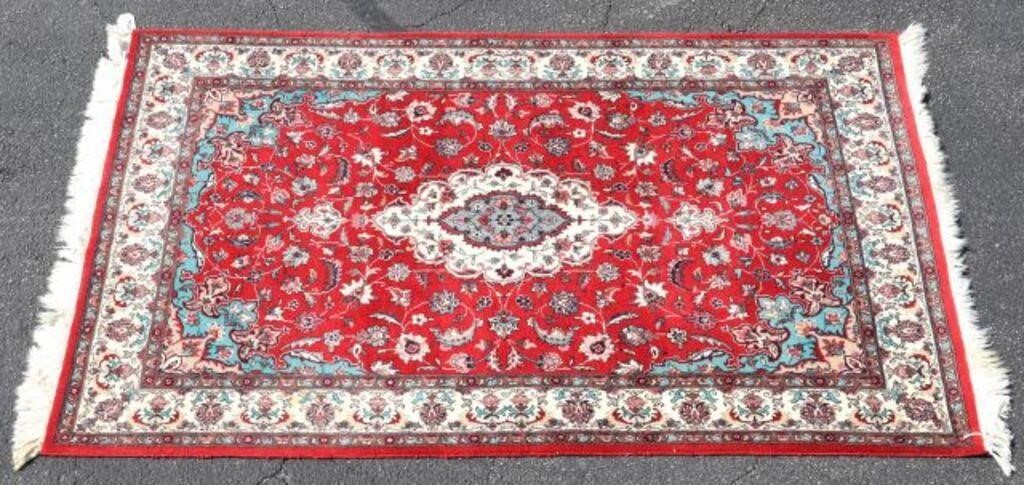 HAND-TIED SAROUKH DESIGN RUG,
