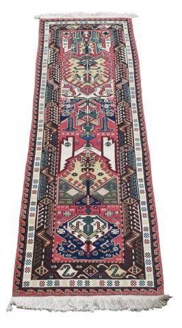 HAND-TIED WOOL RUNNER 7'10" X