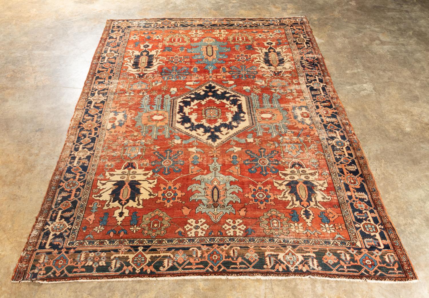 HAND WOVEN ANTIQUE HERIZ RUG