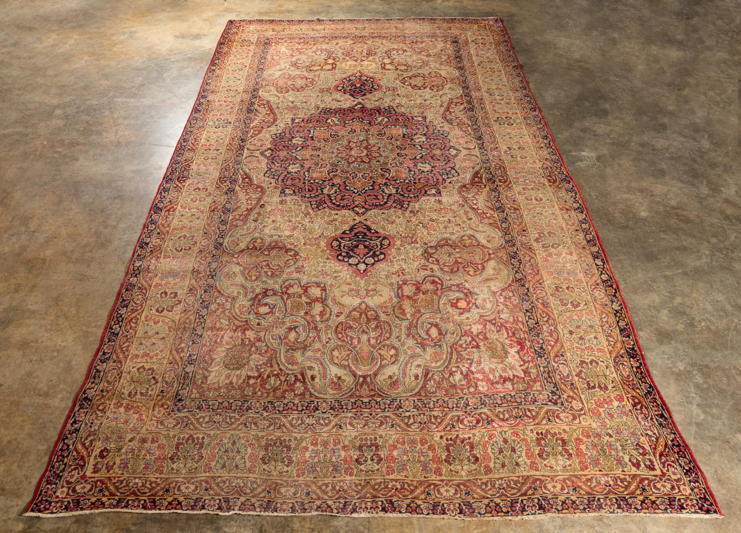HAND WOVEN ANTIQUE KERMANSHAH RUG