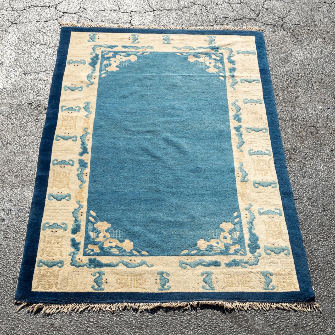 HAND WOVEN CHINESE PEKING RUG, 6'