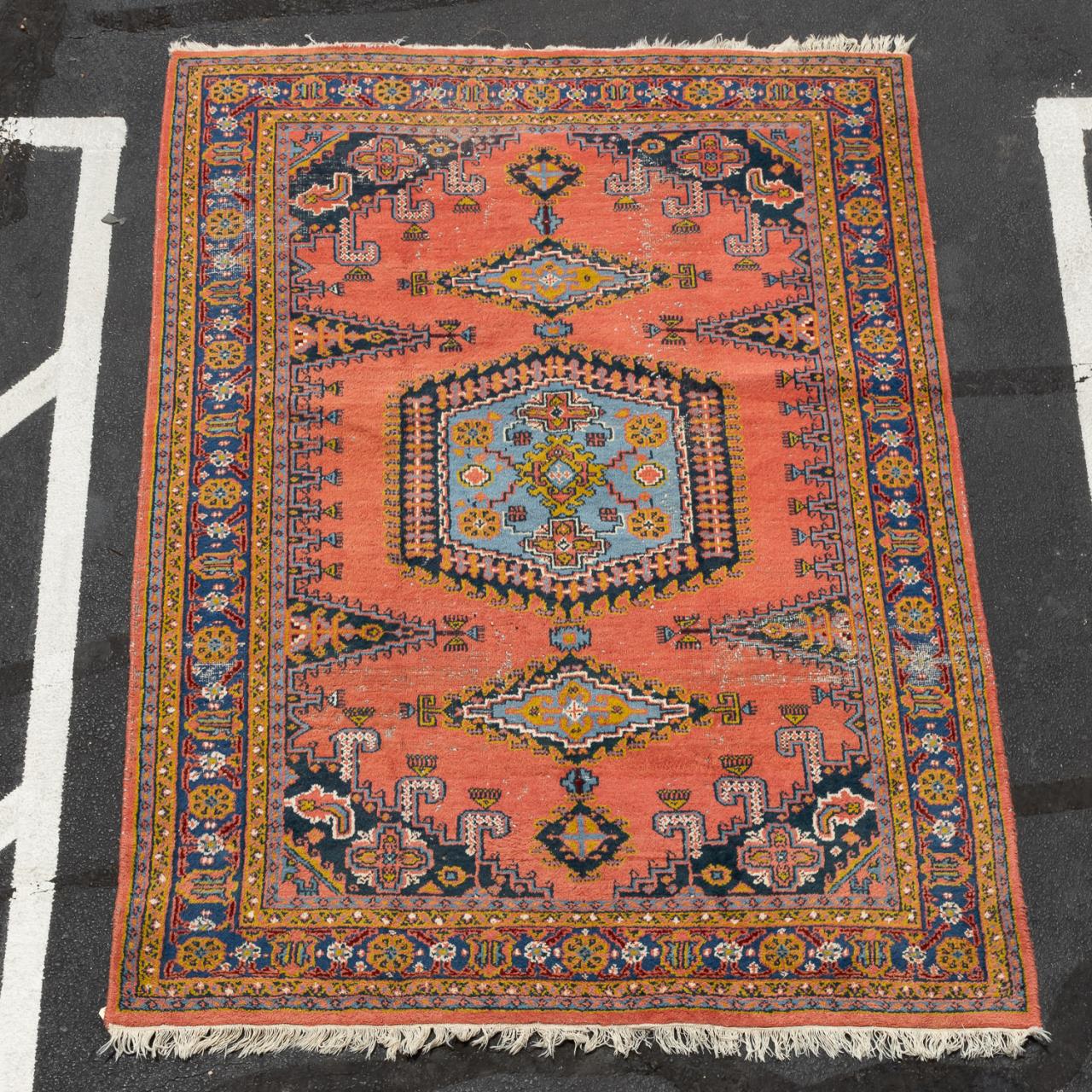 HAND WOVEN IRANIAN INDO RUG, 9'