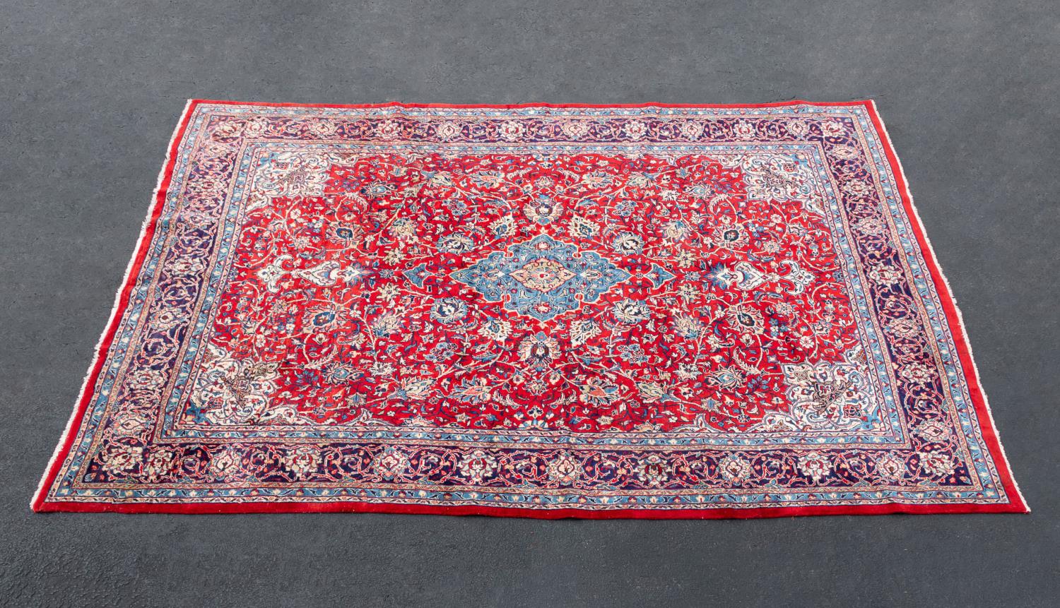 HAND WOVEN SAROUK MAHAL RUG,