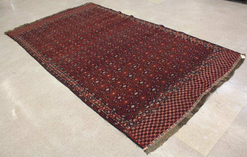 HAND WOVEN SOUMAK FLATWEAVE RUGHAND